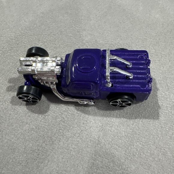 Lot Of 3 Maisto Die Cast Cars Toy Cars Vehicles Colorful - Picture 8 of 9